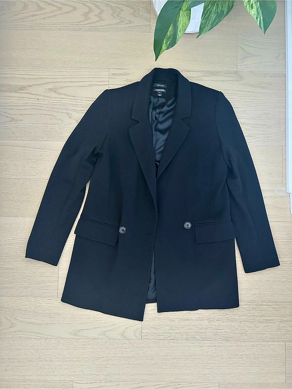 RW&CO. Black Blazer Size Small Like New